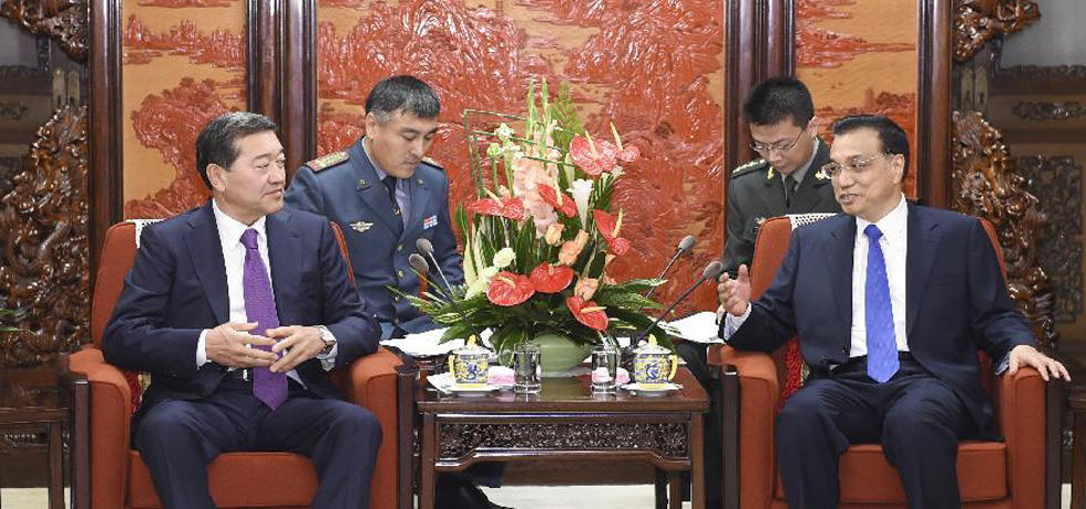 الصين تتعهد بتعزيز التعاون الدفاعي مع قازاقستان