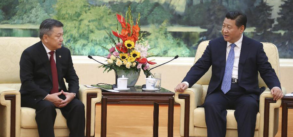الرئيس الصينى يتعهد بتعزيز العلاقات مع منغوليا