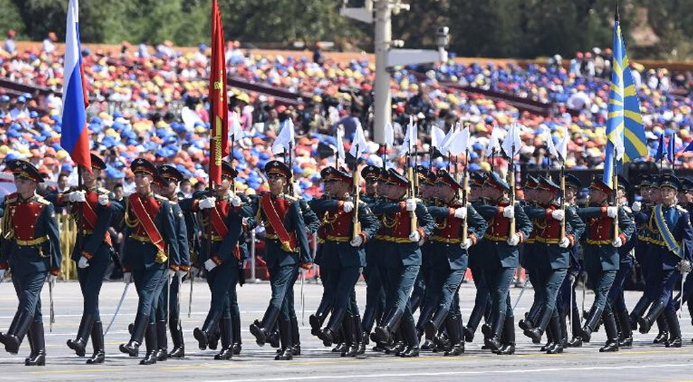 مواكب القوات الأجنبية المشاركة في استعراض النصر يوم 3 سبتمبر