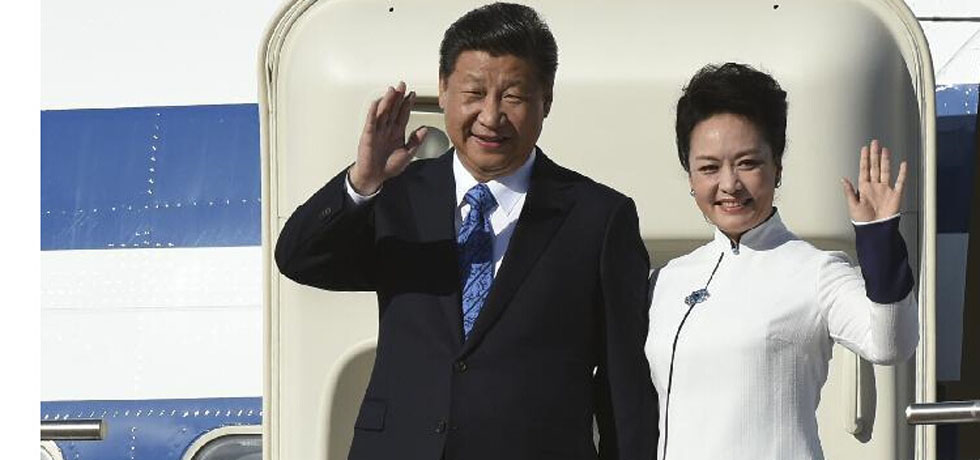 الرئيس الصيني شي جين بينغ يهبط في سياتل مستهلا زيارته الرسمية للولايات المتحدة
