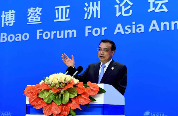 رئيس مجلس الدولة الصيني يدعو إلى مزيد من الابتكار في آسيا