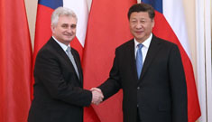 الصين وجمهورية التشيك تعززان التعاون التشريعي