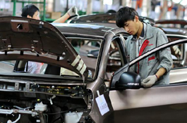 توسع نشاط الصناعات التحويلية في الصين بوتيرة أبطأ
