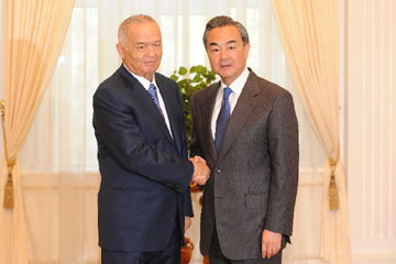 الصين وأوزبكستان تتعهدان بتعزيز العلاقات والتعاون بينهما