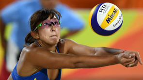 الصين تتغلب على سويسرا في الدور التمهيدي لكرة الطائرة على الشواطئ للنساء في أولمبياد ريو