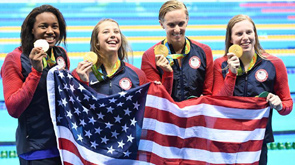 الولايات المتحدة تحرز ذهبية السباحة 4 في 100 متر تتابع سيدات