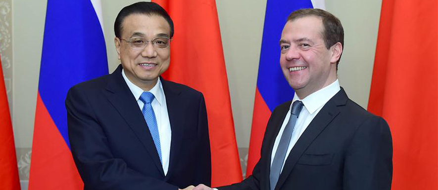 الصين وروسيا تتعهدان بتعزيز التعاون العملي