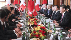 الصور الرائعة تسجل اليوم الثاني لزيارة الرئيس الصيني شي جين بينغ إلى سويسرا