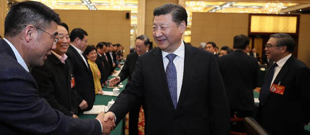 (الدورتان السنويتان) تقرير إخباري: الرئيس الصيني يدعو المفكرين إلى تقديم اسهامات أكبر لتنمية البلاد