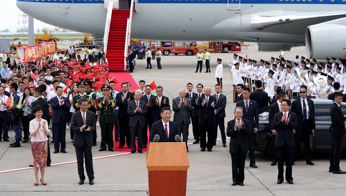الرئيس الصيني يتعهد باستمرار دعم هونغ كونغ