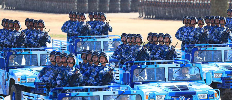 الصين تقيم العرض العسكري الأول من نوعه احتفالا بيوم الجيش