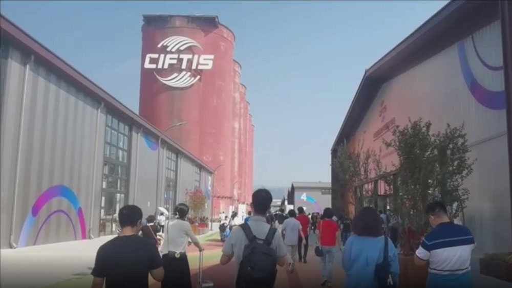 فيديو: معرض الصين الدولي لتجارة الخدمات 2021 يحظى بتقدير الخبراء العرب