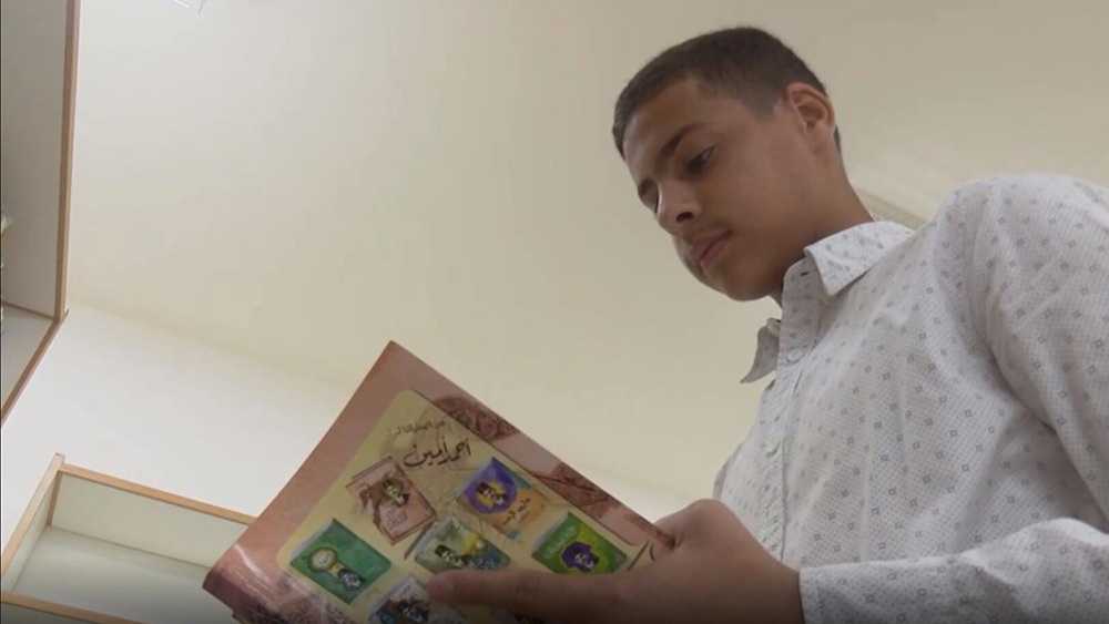 تحقيق إخباري: مدارس الأونروا في الأردن تبذل جهودا إضافية لتشجيع طلابها اللاجئين على القراءة في اليوم العالمي للكتاب