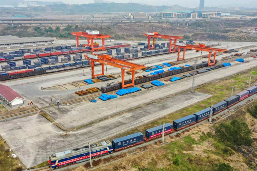 بعد 22 شهرا من التشغيل ... السكك الحديد بين الصين ولاوس تنقل أكثر من 26.8 مليون طن من البضائع 