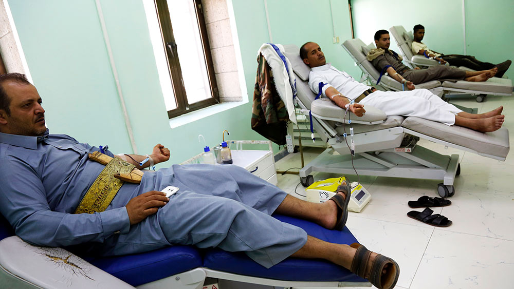 حملة للتبرع بالدم في صنعاء
