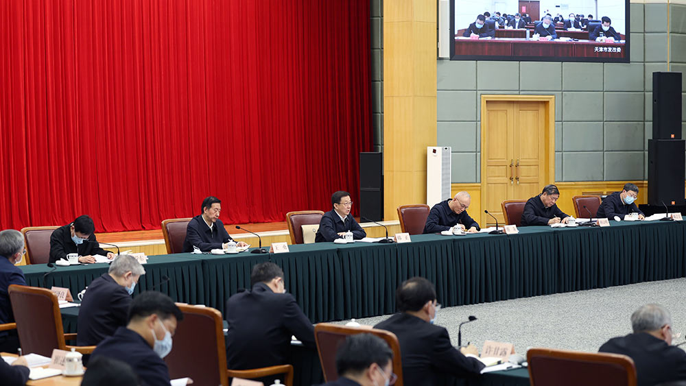 نائب رئيس مجلس الدولة يشدد على الحاجة إلى دفع التنمية المنسقة لمنطقة بكين-تيانجين- خبي