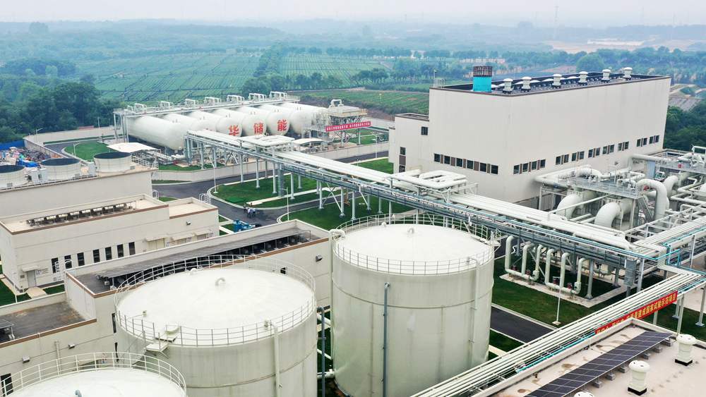 بدء تشغيل أول محطة لتخزين الطاقة المولدة من الهواء المضغوط بكهف ملحي في الصين