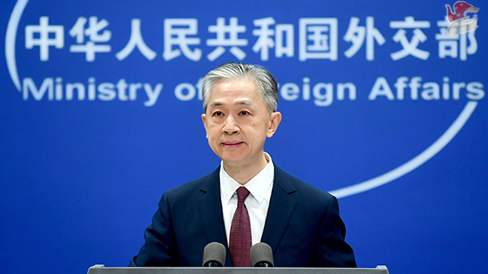 الصين ترفض تصريحات السفير الأمريكي بشأن سياسة مكافحة الجائحة