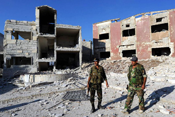تقرير إخباري : الجيش السوري يسيطر على 5 مناطق في حماة والحسكة و(داعش) يسقط طائرة عسكرية في الرقة