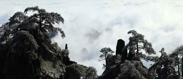 الصين الجميلة: المناظر الساحرة للجبل الأصفر في الشتاء