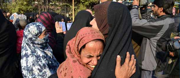 ارتفاع حصيلة انفجار بمسجد للشيعة في باكستان إلى 61 قتيلا
