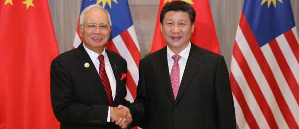 الصين وماليزيا تتعهدان بتعزيز العلاقات