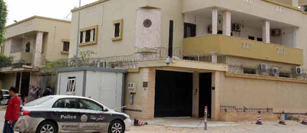 الداخلية الليبية تستنكر تفجير سفارة أسبانيا في طرابلس