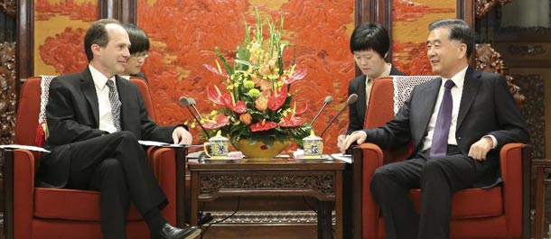 نائب رئيس مجلس الدولة الصينى يجتمع مع اعضاء مجلس الاعمال الامريكى الصينى