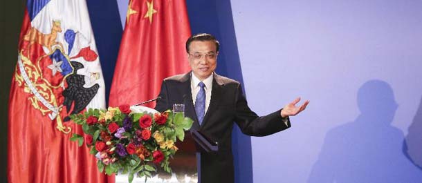 تقرير إخباري: رئيس مجلس الدولة الصيني يحث على العلاقات التجارية أقوى مع شيلي