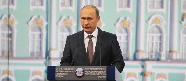بوتين يتعهد بزيادة تحرير المناخ الاقتصادي فى روسيا