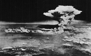 الهجوم النووي على هيروشيما وناجازاكي(6 أغسطس 1945)