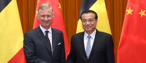 رئيس مجلس الدولة الصيني يلتقي مع الملك فيليب ملك بلجيكا