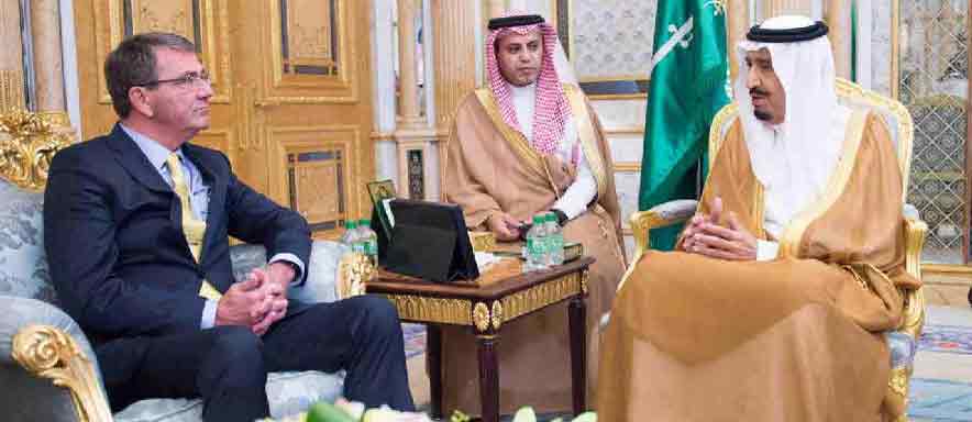 العاهل السعودي ووزير الدفاع الأمريكي يبحثان مستجدات الأوضاع  في المنطقة