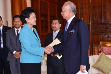 تعهد الصين وماليزيا بتعزيز العلاقات الثنائية