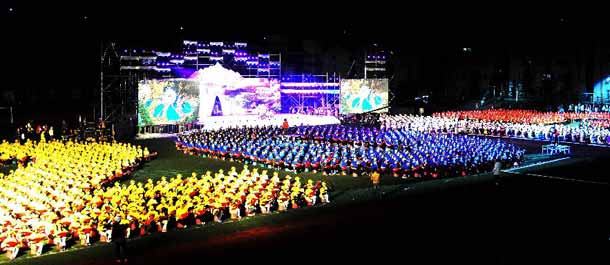 فرقة موسيقية في جنوب غربي الصين تسجل رقم قياسي جديد في موسوعة غينيس