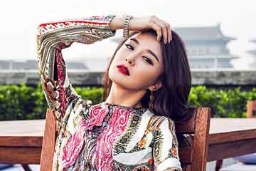 البوم صور الممثلة الصينية تشن لان