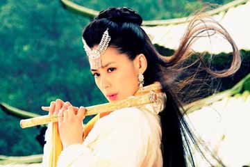 من هي أجمل ممثلة صينية مرتدية الأزياء القديمة؟