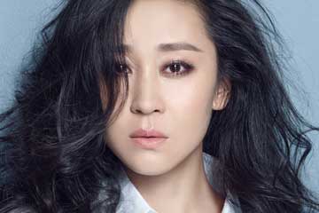 البوم صور الممثلة الصينية مياو بو