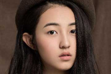 البوم صور الممثلة الصينية تشانغ تسي فنغ