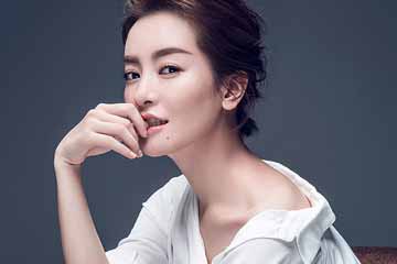 البوم صور الممثلة الصينية لي شنغ