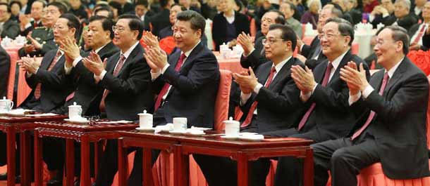 القادة الصينيون يحضرون مأدبة بمناسبة السنة القمرية الصينية الجديدة