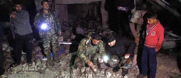 ارتفاع حصيلة التفجيرات الاربعة بمنطقة السيدة زينب بجنوب دمشق إلى 50  قتيلا