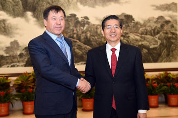 الصين وطاجيكستان تتعهدان بتعزيز التعاون الامني