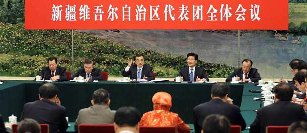 القادة الصينيون يؤكدون على التنمية والاستقرار فى شينجيانغ والتبت