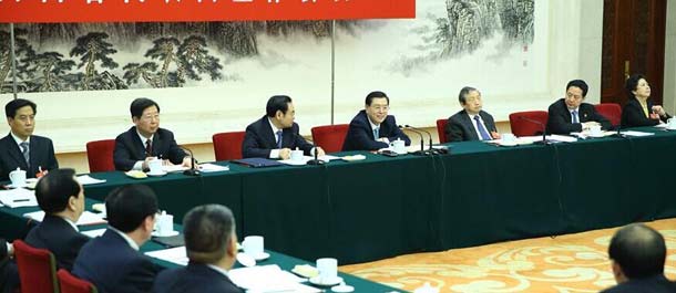 كبير المشرعين الصينيين يتعهد بالاخلاص للحزب