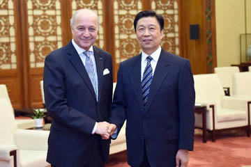 نائب الرئيس الصينى يجتمع مع رئيس المجلس التأسيسى الفرنسى