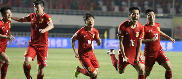 المنتخب الصيني لكرة القدم يفوز بالمباراة أمام نظيره القطري