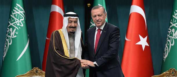 تركيا والسعودية تتعهدان بتعزيز التعاون بين البلدين