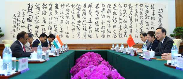 الصين والهند تجريان محادثات مكثفة وعميقة وصريحة حول القضايا الحدودية