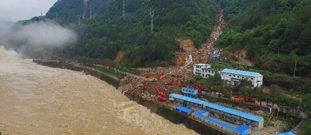 ارتفاع عدد القتلى إلى 22 بعد انهيار أرضي في جنوب شرق الصين